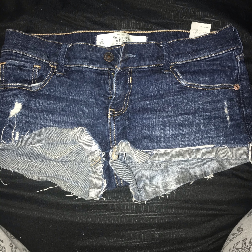 Shorts - Picture 2 of 2